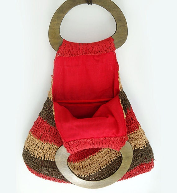 Vintage Crochet Boho Bag with Wooden Handles , Ha… - image 5