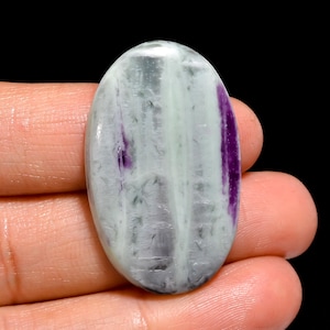 Pietra preziosa naturale di Kemmererite, forma ovale, cabochon di Kemmererite, 35X21X5 mm, cristallo di Kemmererite da 39 carati, pietra di Kemmererite per la creazione di pietre
