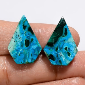 Paire de chrysocolle et malachite naturelle, Paire de pierres précieuses de malachite et de chrysocolle Paire de cabochons de chrysocolle et de malachite Paire de pierres pour faire des boucles d'oreilles
