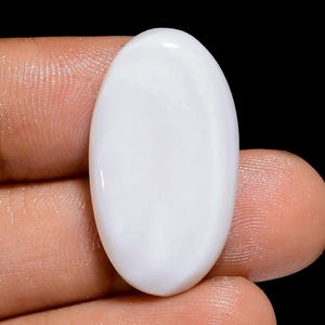 Natural  Mother Of Pearl Gemstone Oval Shape Mother Of Pearl Cabochon 26X14X4 mm 17 Carat Mother Of Pearl Stone For Making Jewelry