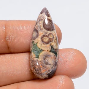 Cabochão de jaspe crocodilo natural, pedra preciosa solta para fabricação de joias, tamanho 30 x 11 x 5 mm