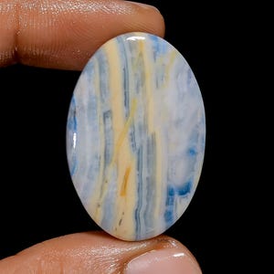 Natural Blue Scheelite Cabochon Loose Gemstone 32X21X5mm 36 Carat Natural Blue Scheelite Oval Shape Blue Scheelite For Making Jewelry