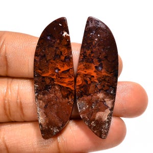 Paire de pierres précieuses en vrac cabochon en agate mousse rouge naturelle 45 x 15 x 3 mm 40 carats Paire de pierres en cristal d'agate mousse de forme fantaisie pour faire des boucles d'oreilles