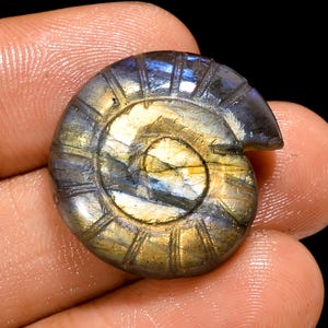 Natural Blue Fire Labradorite Cabochon, 21X19X6 mm 24 Carat Carved Labradorite Gemstone, Loose Gemstone Labradorite Stone For Making Jewelry
