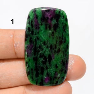 Piedra preciosa suelta de cabujón de zoisita rubí natural, cristal de zoisita rubí, piedra de zoisita rubí, piedra preciosa de zoisita rubí para hacer joyas