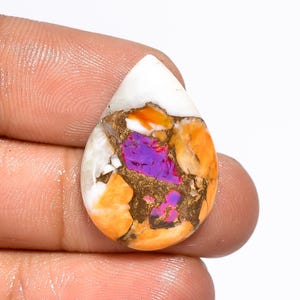 Huître turquoise pierre précieuse forme poire huître turquoise cabochon 24X17X4 mm 13 carats huître turquoise pierre pour faire des bijoux