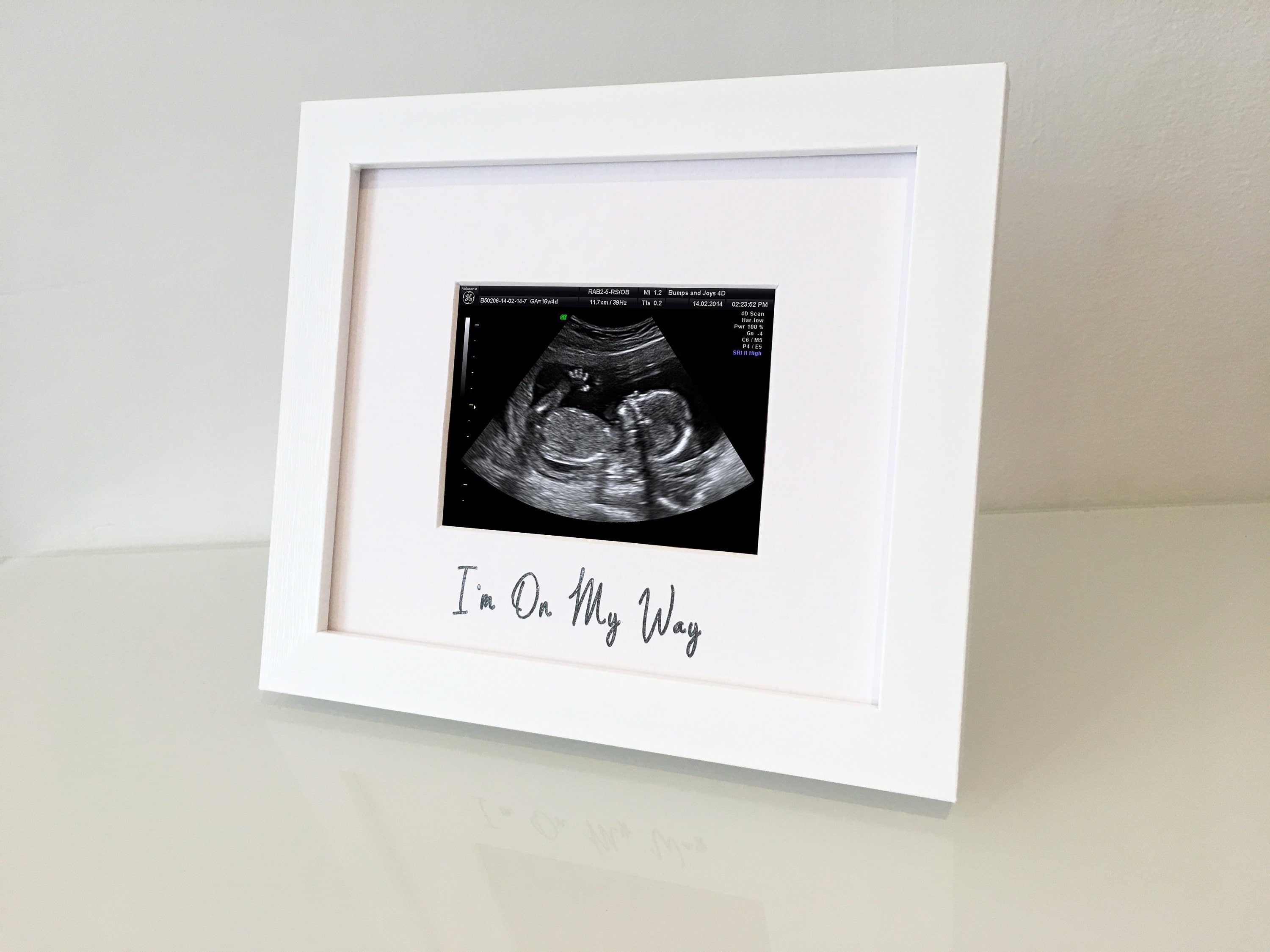 I'm on My Way Baby Scan Picture Frame Ultrasound Sonogram 12 & 20 Week