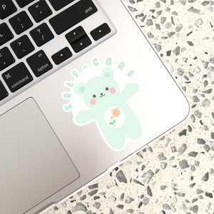 Autocollant découpé en flocons de vinyle résistant aux intempéries ours en soins personnels | Gourde pour ordinateur portable | Bien-être et santé mentale | Jolie meilleure amie de la Saint-Valentin, Galentine's