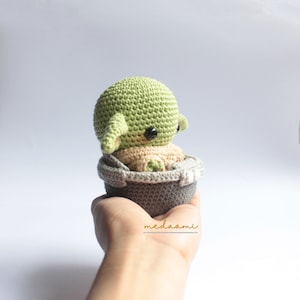 PDF PATTERN BUNDLE Bounty Hunter Baby Alien with Pod Amigurumi image 6