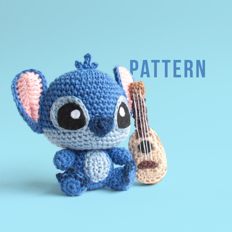 PDF PATTERN Blue Alien and Ukulele Amigurumi image 1