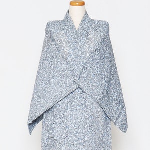 Japanese kimono robe / vintage kimono /  kimono jacket / kimono dress /kimono coat / haori