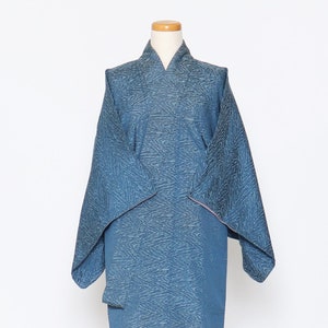 Japanese kimono robe / vintage kimono /  kimono jacket / kimono dress /kimono coat / haori
