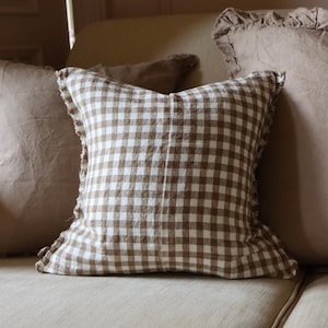 Coussin en lin Vichy marron et bords frangés Esmee - 2 tailles