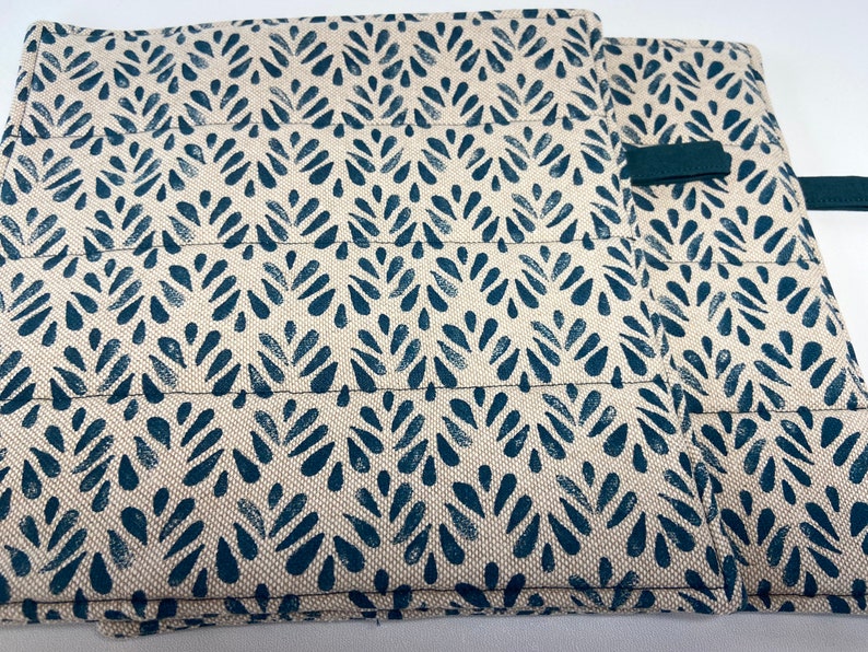 Topflappen aus Baumwolle mit petrol/grünem Muster Bild 5