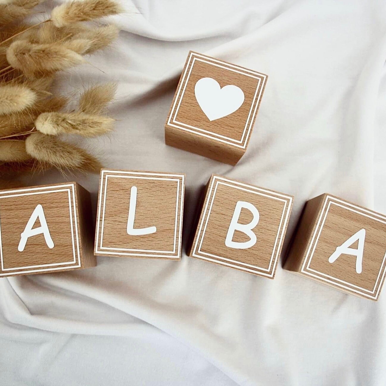 Cube Lettre en Bois Personnalisé | Prénom Bébé, Surnom, Date, Etc - Cadeau de Naissance Personnalisa