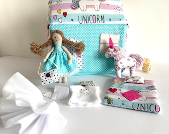 Casa de muñecas de unicornio hecha a mano con muñeca y accesorios
