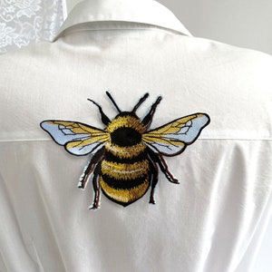 Embroidered patch
bee patch
back patch
custom embroidery
insect patch
cute patch
bumble bee
iron on patch
custom iron on patch
patches for jackets
trucker hat patches
embroidered patches
hat patches