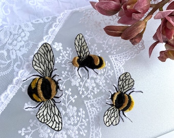 Set of three bees, embroidered patch