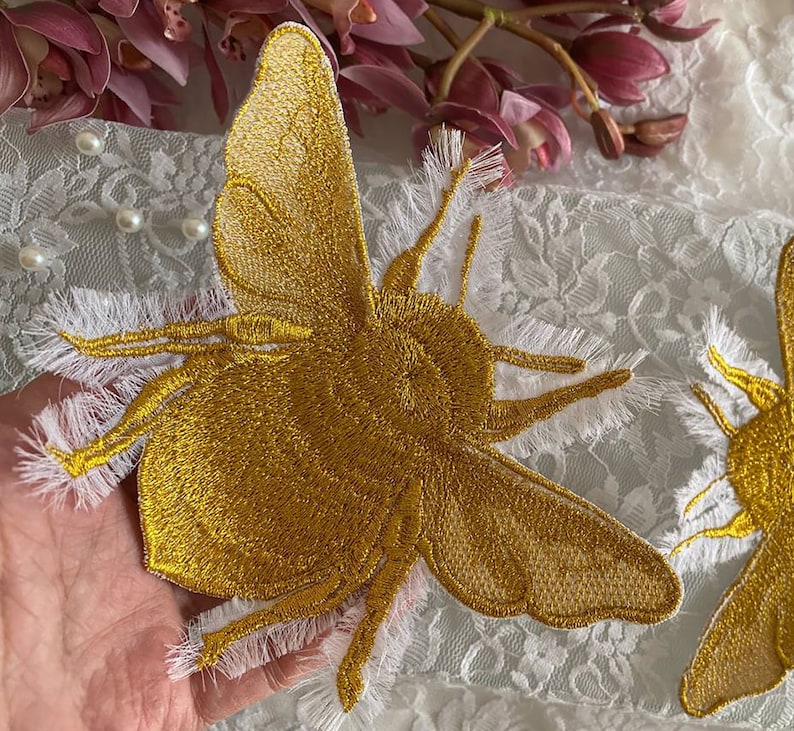 Embroidered patch
bee patch
back patch
custom embroidery
insect patch
cute patch
bumble bee
iron on patch
custom iron on patch
patches for jackets
trucker hat patches
embroidered patches
hat patches