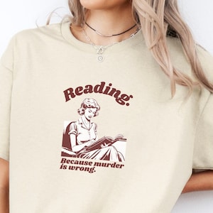 殺人は間違っているので読書をするTシャツ、本好きの面白いフェミニズムシャツ、皮肉な引用レトロコミックTシャツ、本の虫のノスタルジー母シャツ
