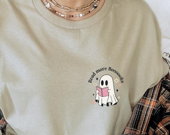 Leer más libros linda camisa fantasma halloween amante de los libros camisa retro otoño camiseta Y2K libro gusano leyendo fantasmas maestro regalo mamá 90s flor camiseta
