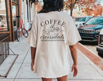 Café & croissants le petit déjeuner des gagnants Retro Shirt petit déjeuner amoureux T-Shirt nourriture fête des mères cadeau années 90 graphique TShirt étudiant bien-être