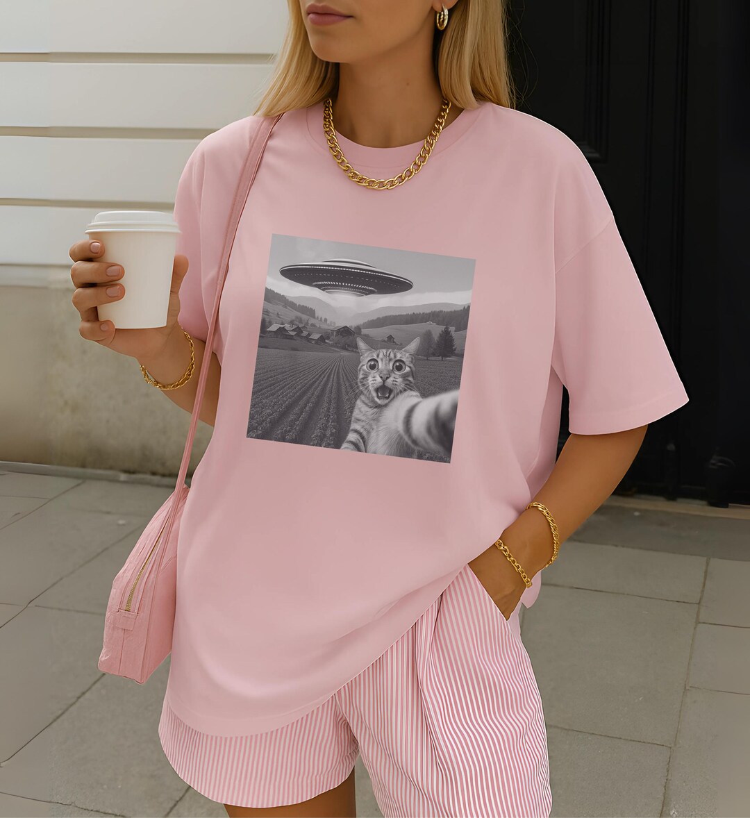 Funny Alien Ufo Cat Meme Shirt for Introverts Crazy Cat Ladies Meme ...