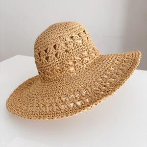 Handmade raffia sun hat, Adjustable wide brim straw hat with breathable lining, Summer wicker hat (54–60 cm)
