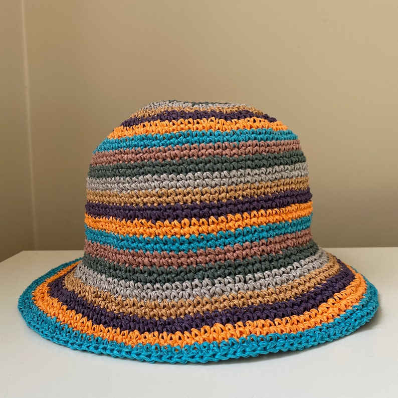 Multicolor crochet raffia bucket hat, y2k fashion rainbow hat women and men Grey