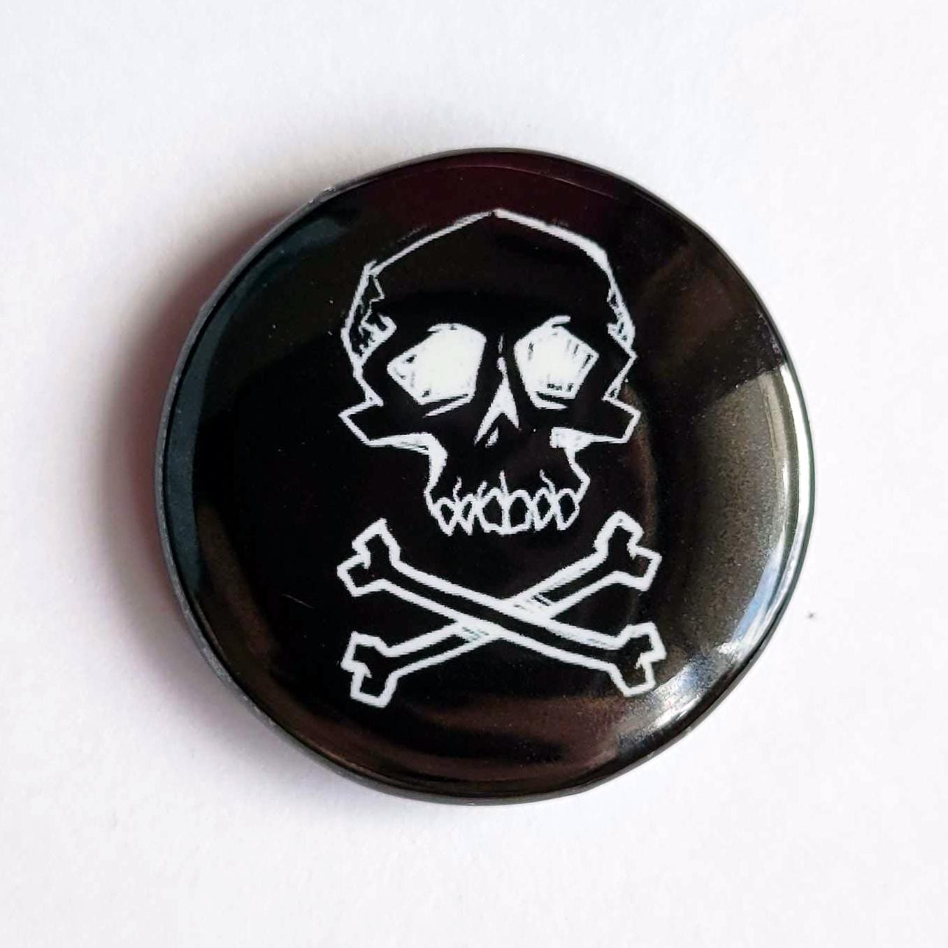 “Skull & Crossbone” Antique Aged Weathered Pirate Goth Barrette Bone Hair Stick Jolly Roger Skull & Crossbone Enamel Pin // Skull Crossbones  main image 3