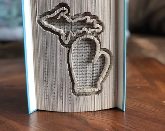 Mitten Michigan Book Folding Pattern + Instructions