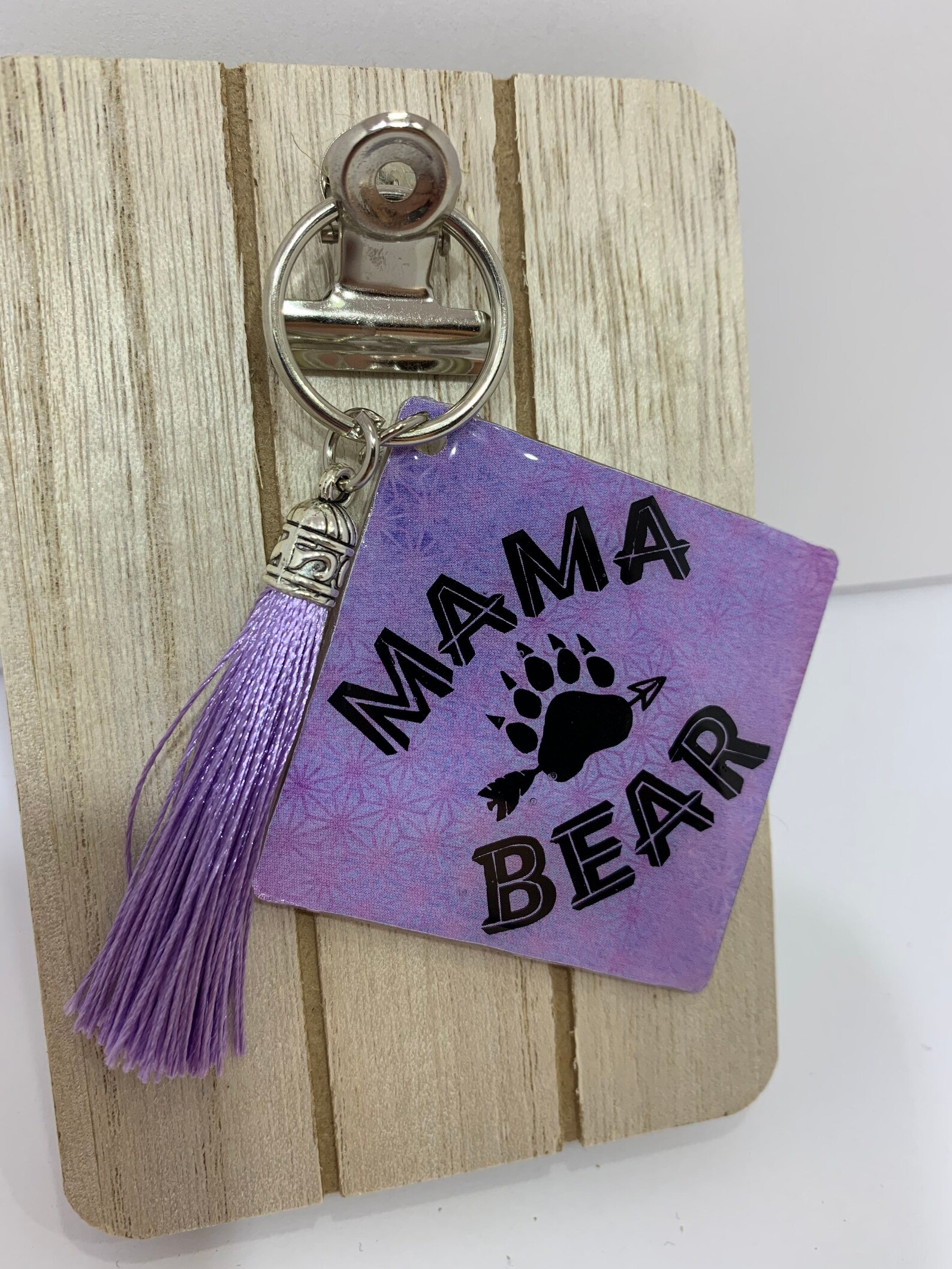 MAMA Bear Keychain. Etsy