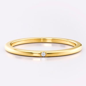Minimalist diamond ring 18k gold - Simple thin dainty stacking wedding ring for her - Unique minimalist engagement ring for women on etsy