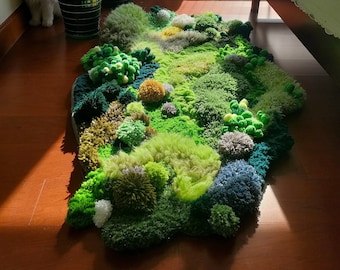 Handmade Latch Hook Moss Rug: Green Abstract Art Rug
