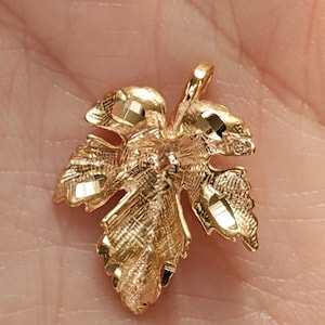 14k Yellow Gold Diamond Cut Leaf Charm