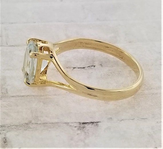 14k Yellow Gold Blue Topaz Ring - image 7