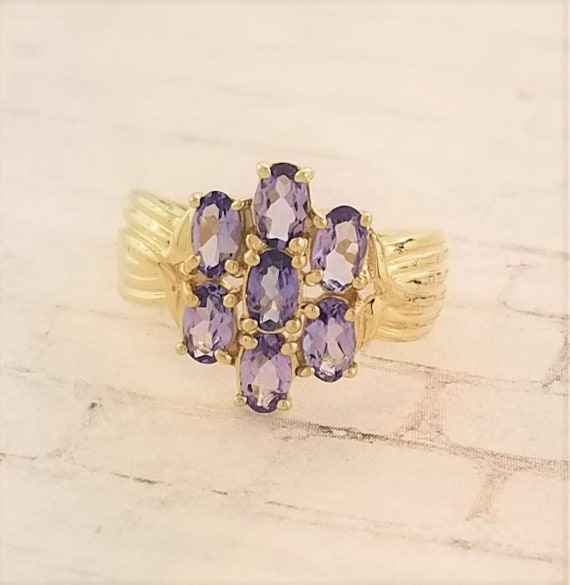 10k Yellow Gold Vintage Amethyst Ring - image 6