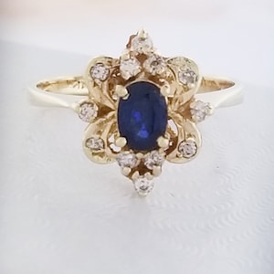 14k Yellow Gold Vintage Sapphire and Diamond Ring