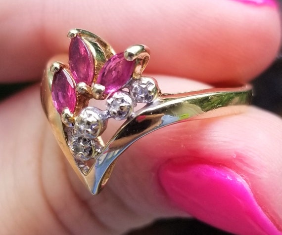 10k Yellow Gold Vintage Ruby and Diamond Ring - image 2