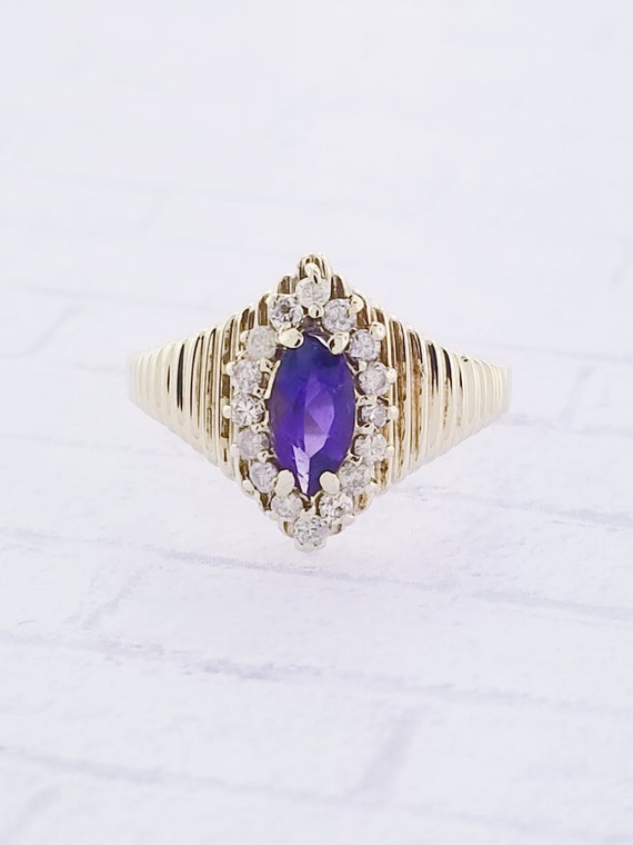 10k Yellow Gold Vintage Amethyst and Diamond Ring - image 1