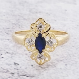 10k Yellow Gold Sapphire and Diamond Ring