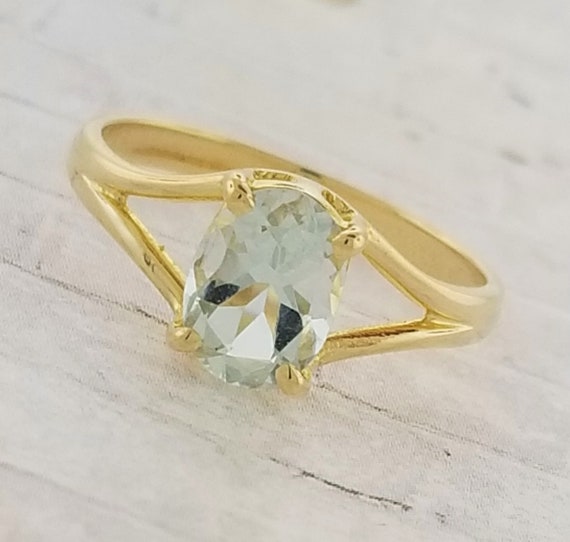 14k Yellow Gold Blue Topaz Ring - image 5