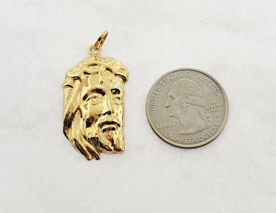 14k Yellow Gold Large Jesus Christ Head Pendant - image 6
