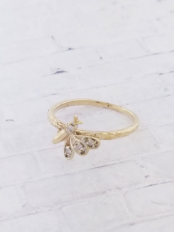 10k Yellow Gold Vintage Butterfly Ring with Diamo… - image 5