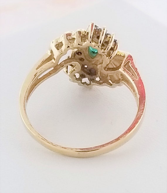 14k Yellow Gold Vintage Emerald and Diamond Ring - image 4