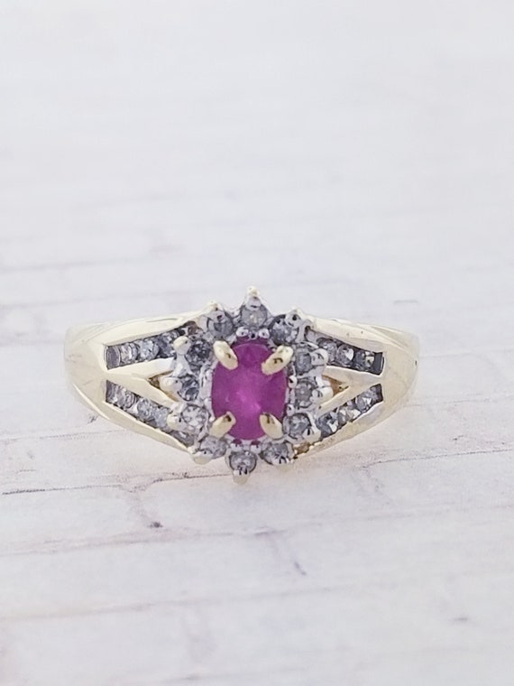 10k Yellow Gold Vintage Ruby and Diamond Ring - image 1