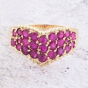 10k Yellow Gold Vintage Ruby Ring