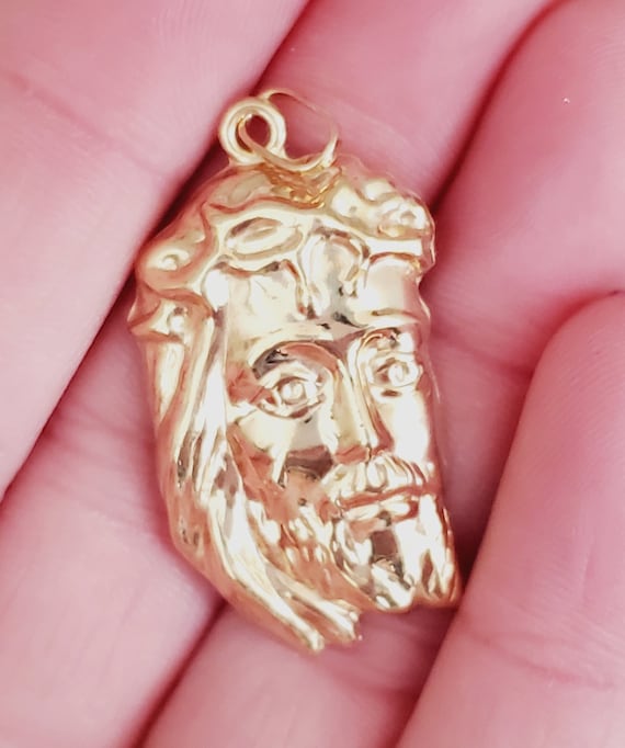 14k Yellow Gold Large Jesus Christ Head Pendant - image 1