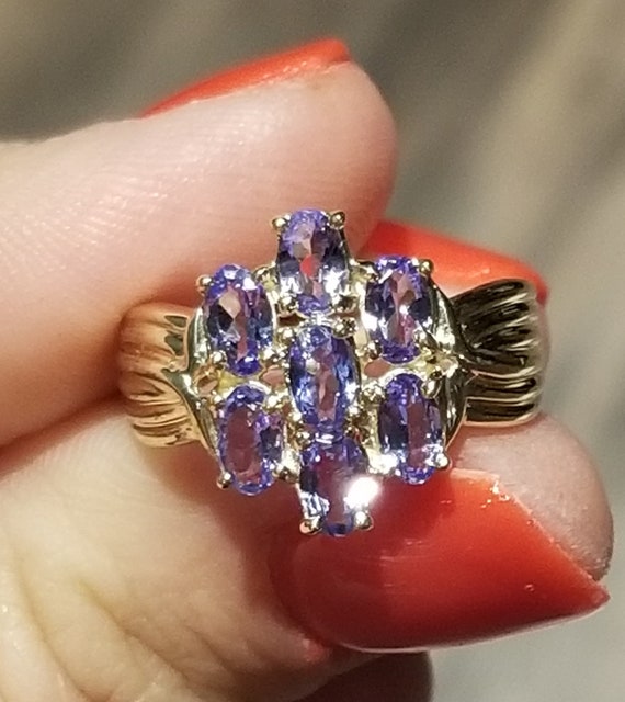 10k Yellow Gold Vintage Amethyst Ring - image 10