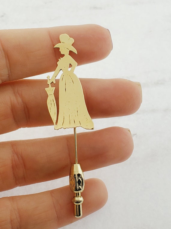 14k Yellow Gold Vintage Lady Holding Umbrella Pin